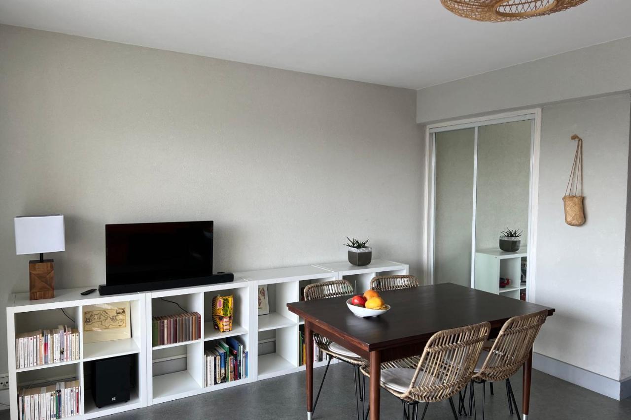 Le Neptune Appartement T2 Tout Confort Au Calme Et A Deux Pas De La Plage 르그로뒤후아 외부 사진