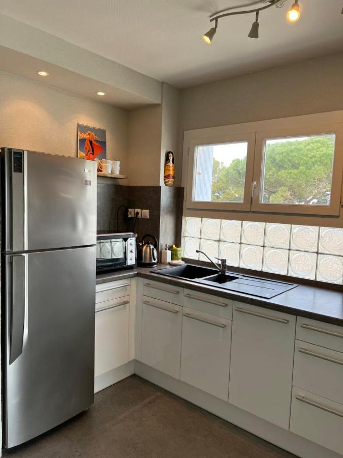 Le Neptune Appartement T2 Tout Confort Au Calme Et A Deux Pas De La Plage 르그로뒤후아 외부 사진
